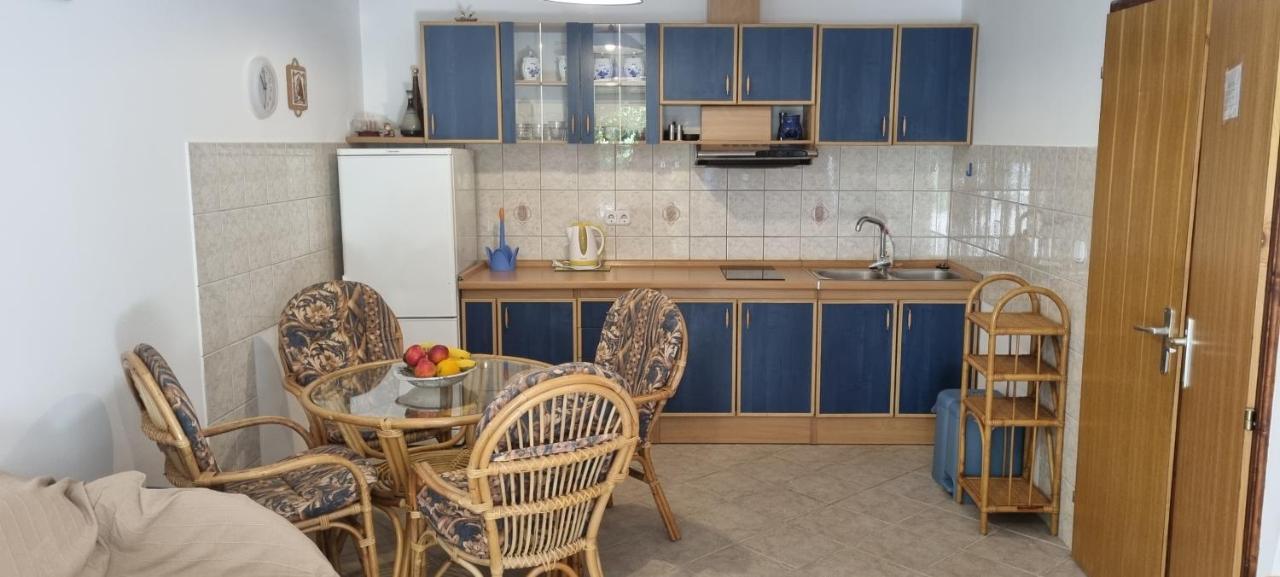 Apartmani Karla Baška Eksteriør bilde